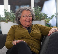 Fysic FH-76 Draadloze Gehoorversterker - Lichtgewicht gehoorapparaat met hoog draagcomfort - Zwart •