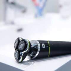 Melissa Scheerapparaat voor mannen - Oplaadbaar 5W - Nat en Droog scheren - Inclusief Oplaadhouder - 16680051 - Zwart •