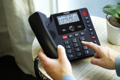 Huistelefoon senioren - Senioren telefoon - Vaste lijn - Zwart - Fysic FX-3940 •