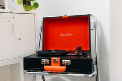 Classic Phono TT-110 - Platenspeler met bluethooth en Speakers - Zwart •