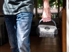 Lenco Draagbare Radio CD Speler - Stereo FM Radio en AUX – Werkt ook op batterijen - SCD-24 Transparant