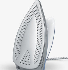 Severin BA 3234 - Reisstrijkijzer - Stoom - of Droogstrijken - Sprayfunctie - RVS zool - Temperatuur Traploos instelbaar - Extra Compact en Inklapbaar voor op reis - 115 / 230 Volt schakelbaar •