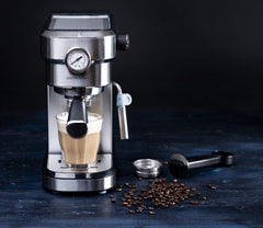Gastronoma Espressomachine - 15 bar - Pistonmachine met Melkopschuimer - 18110001 - RVS •