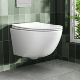 Rainsworth Hangtoilet zonder spoelrand - sterke spoeling, toiletpot inclusief wc-bril softclose, compact design toilet 48,5 cm lang, eenvoudig te reinigen, ideaal voor de opkomst van de badkamer