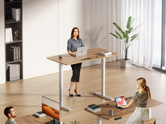 Zit sta bureau - Elektrisch - Verstelbaar - 140x60 cm - Esdoorn - HLFURNIEU