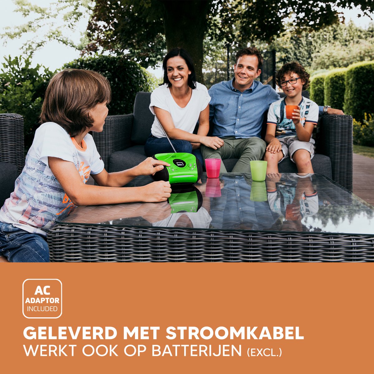 Lenco SCD-24 - Draagbare radio CD speler met aux-uitgang - Groen