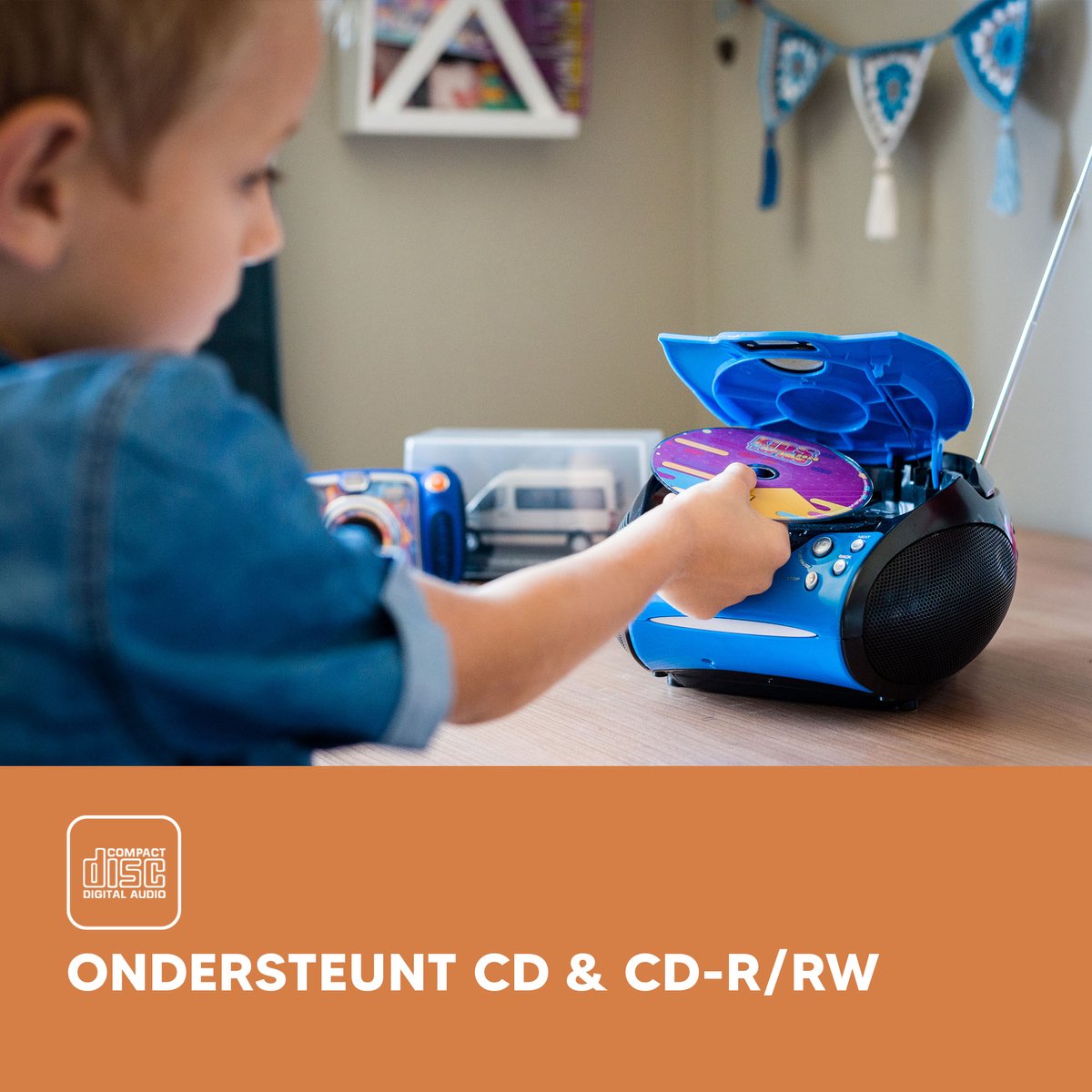 Lenco SCD-24 - Draagbare radio CD speler met AUX-uitgang - Blauw