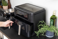 Gastronoma Airfryer - Heteluchtfriteuse 10L - 10 programma's - 2 Dual zones afzonderlijk bakken - PFAS vrij - Incl. accessoires - 18290008 - Zwart •