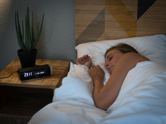 Wekkerradio met DAB - Digitale wekker - Alarmklok - Zwart - Lenco - CR-630BK •