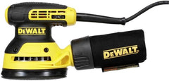 DeWalt DWE6423-QS280W Excentrische Schuurmachine- 280 W - Ø 125 mm schuuroppervlak •