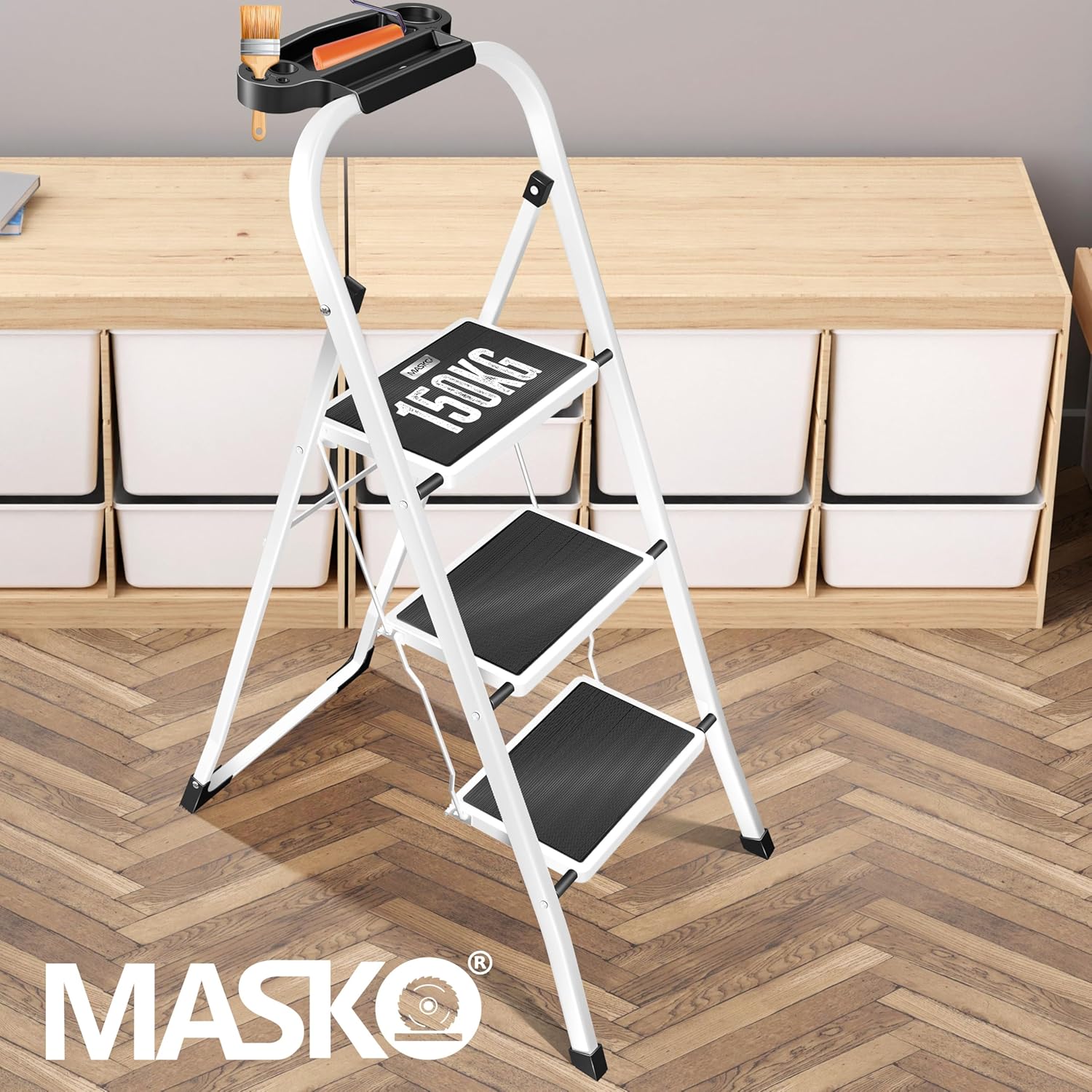 MASKO® Trapladder, vouwladder met 3 treden, belastbaar tot 150 kg, antislip, incl. handschoenen, gereedschapshouder en automatisch slot, wit